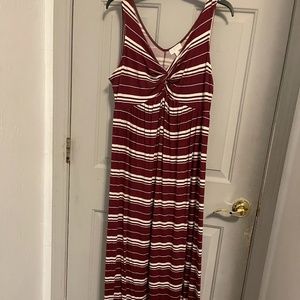 maroon maternity maxi dress